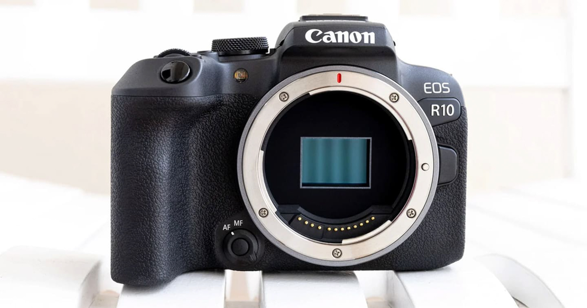 Canon R10