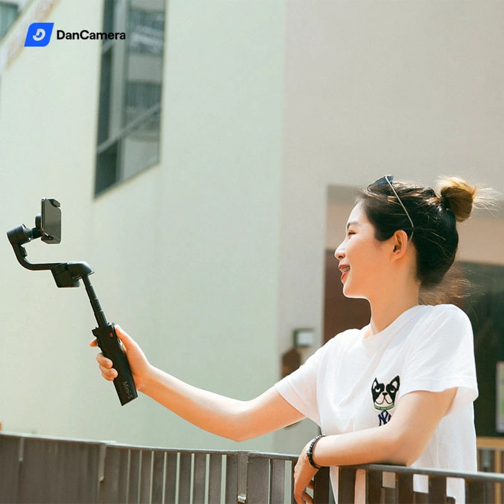 Mua gimbal chống rung cho điện thoại, máy ảnh